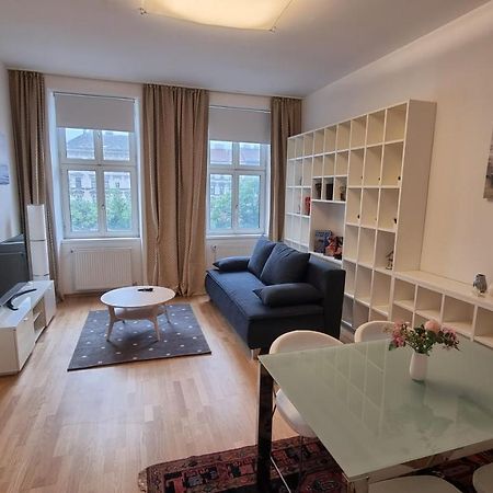 Sunny Apartment Next To Metro 1Br Vídeň Exteriér fotografie