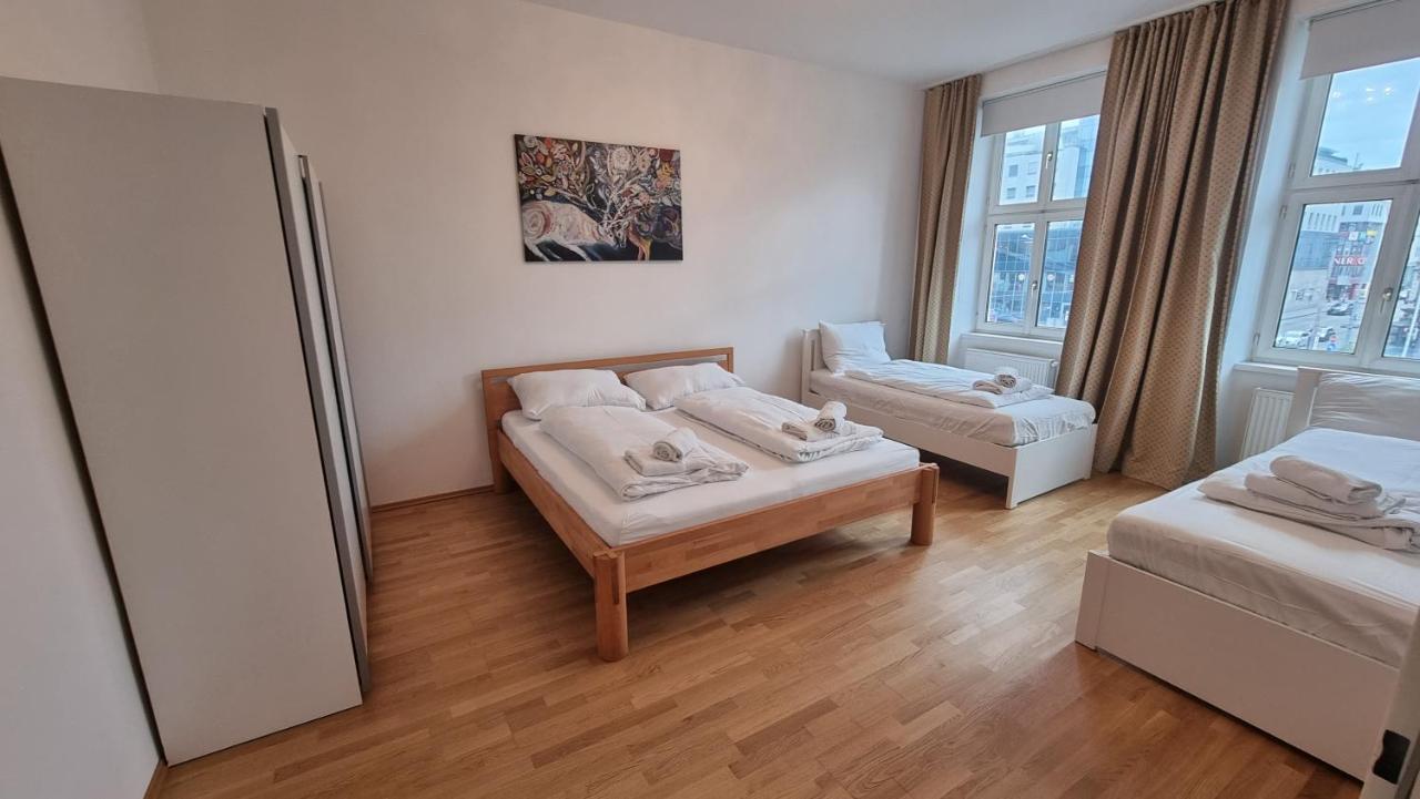 Sunny Apartment Next To Metro 1Br Vídeň Exteriér fotografie