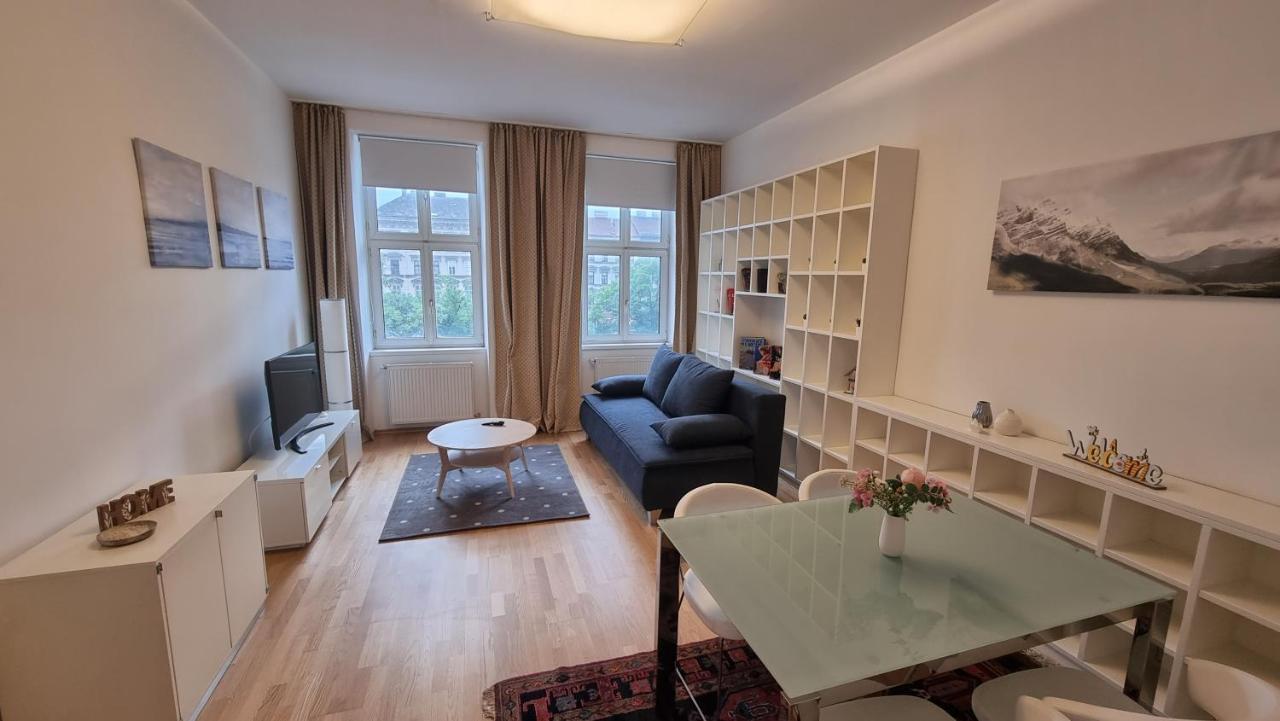 Sunny Apartment Next To Metro 1Br Vídeň Exteriér fotografie